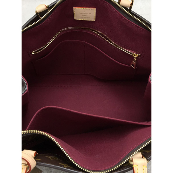 Louis Vuitton Grand Palais MM Monogram Handbag - Picture 6 of 7